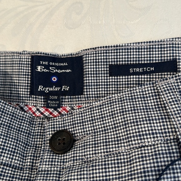 Ben Sherman Mini Checked Shorts. Men’s 30 - Picture 5 of 9